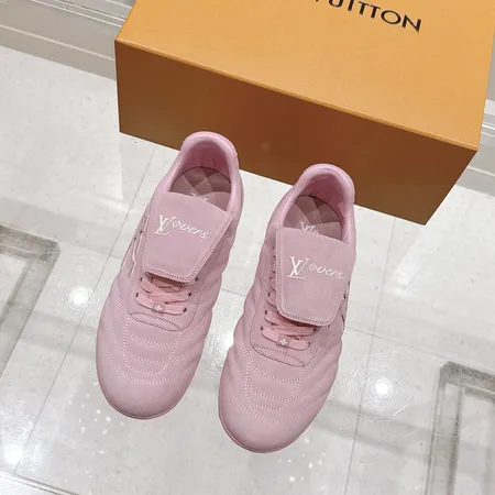 ルイヴィトン スニーカー