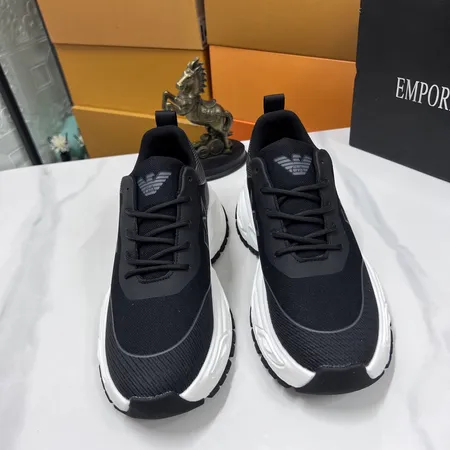 アルマーニ スニーカー