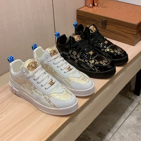 ヴェルサーチ カジュアルシューズ