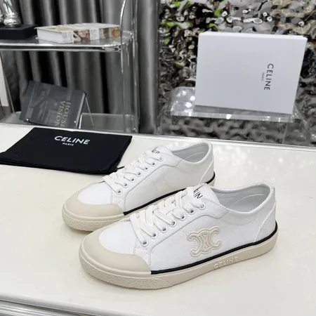 セリーヌ カジュアルシューズ