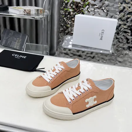 セリーヌ カジュアルシューズ