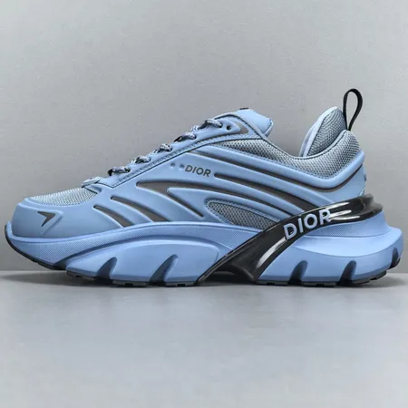 ディオール スニーカー