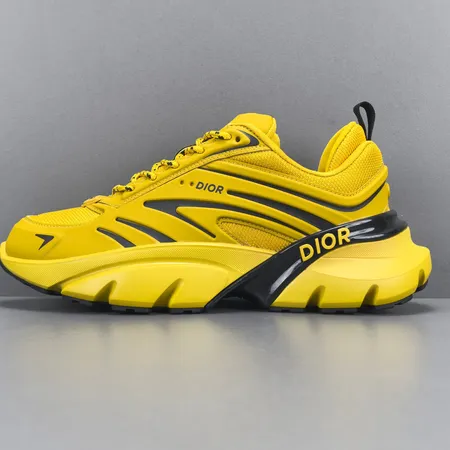 ディオール スニーカー