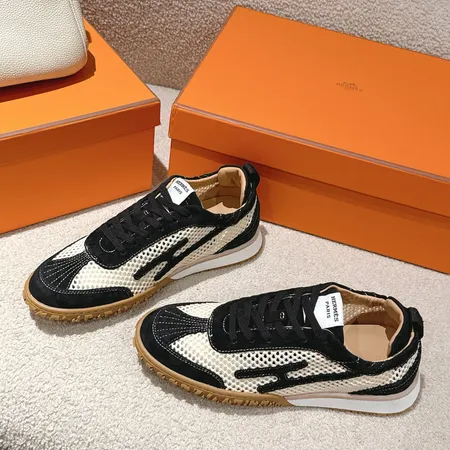 エルメス スニーカー