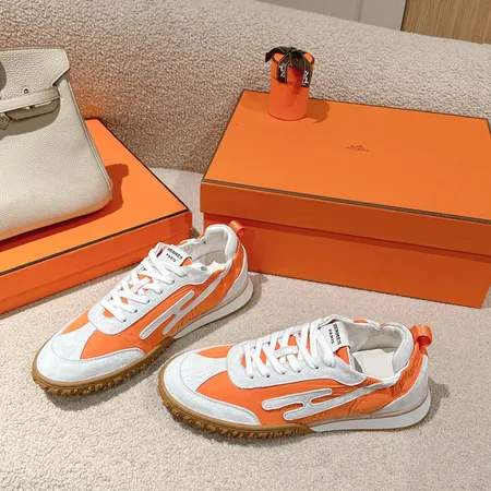 エルメス スニーカー