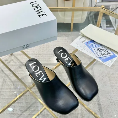 ロエベ サンダル