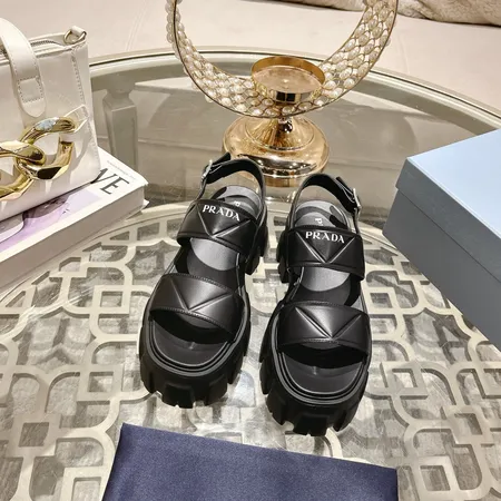 プラダ サンダル