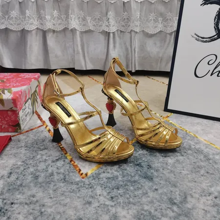 ドルチェ＆ガッバーナ サンダル