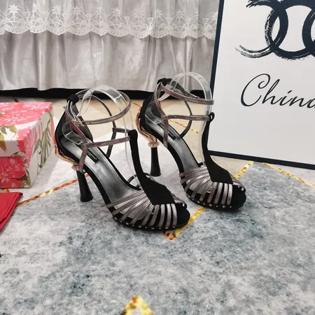 ドルチェ＆ガッバーナ サンダル