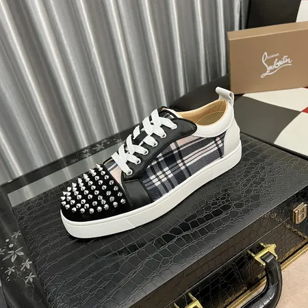 クリスチャン・ルブタン カジュアルシューズ