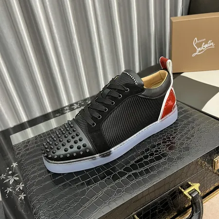 クリスチャン・ルブタン カジュアルシューズ