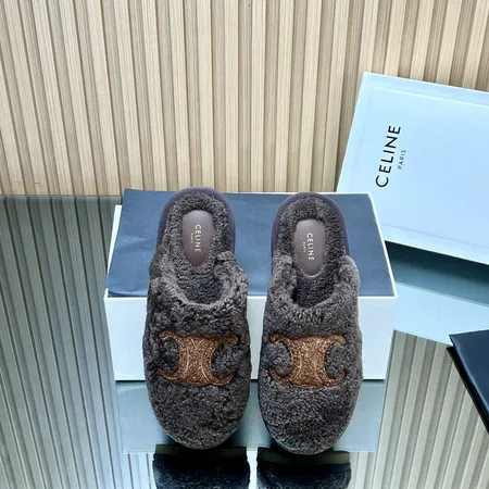 セリーヌ スリッパ