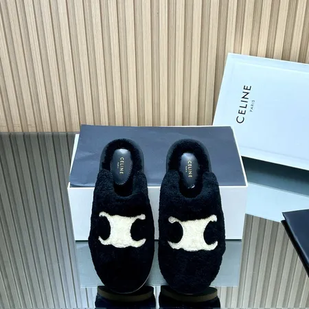 セリーヌ スリッパ