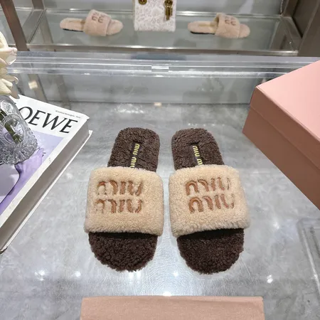 ミュウミュウ スリッパ