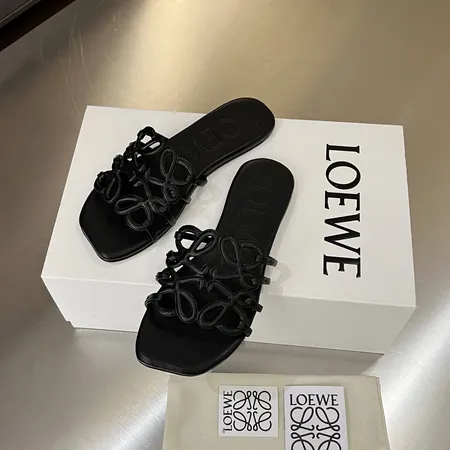 ロエベ スリッパ