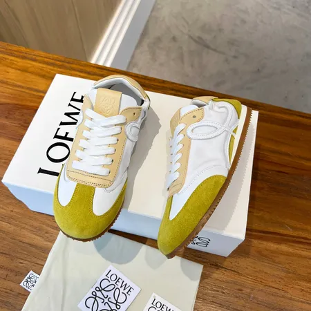 ロエベ カジュアルシューズ