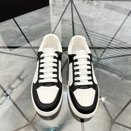 イブサンローラン カジュアルシューズ