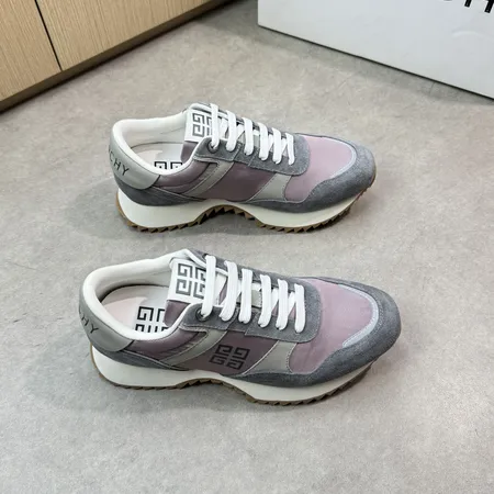 ジバンシィ スニーカー