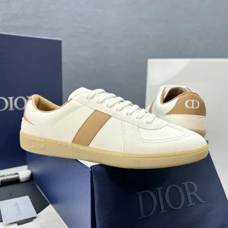 ディオール カジュアルシューズ