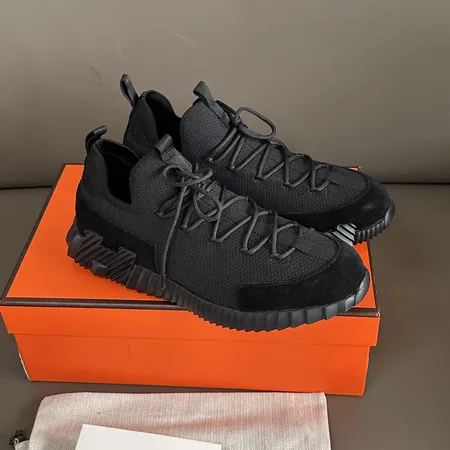 エルメス カジュアルシューズ