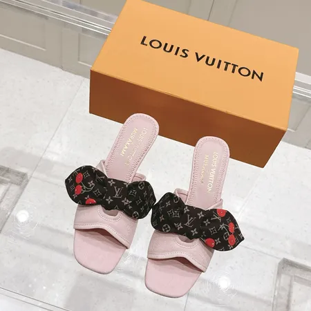 ルイヴィトン サンダル