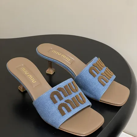 ミュウミュウ サンダル