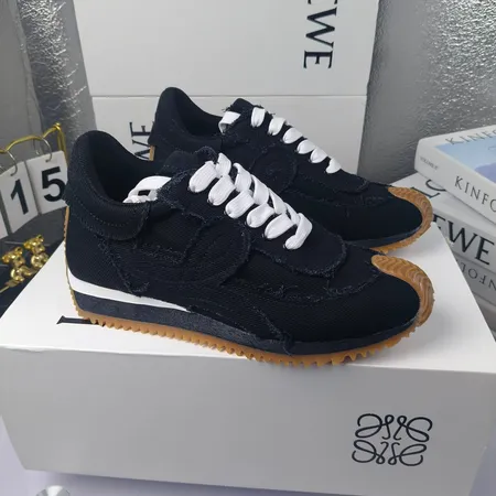 ロエベ カジュアルシューズ