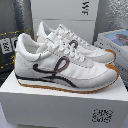 ロエベ カジュアルシューズ