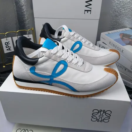 ロエベ カジュアルシューズ