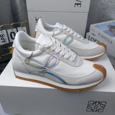 ロエベ カジュアルシューズ