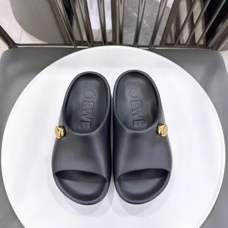 ロエベ スリッパ