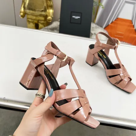 イブサンローラン サンダル