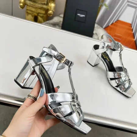 イブサンローラン サンダル