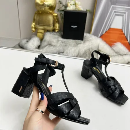 イブサンローラン サンダル