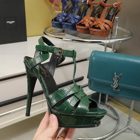 イブサンローラン サンダル