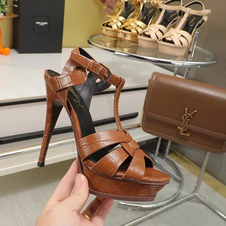 イブサンローラン サンダル