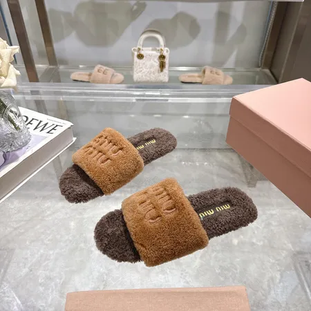 ミュウミュウ スリッパ