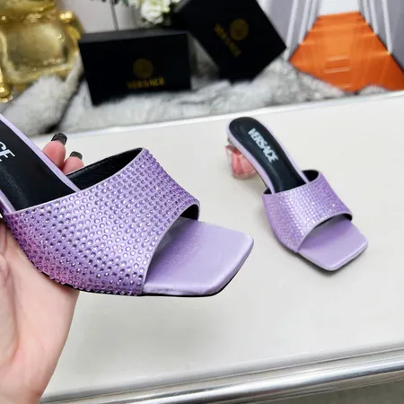 ヴェルサーチ サンダル