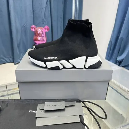 バレンシアガ カジュアルシューズ