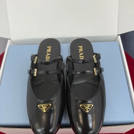プラダ スリッパ