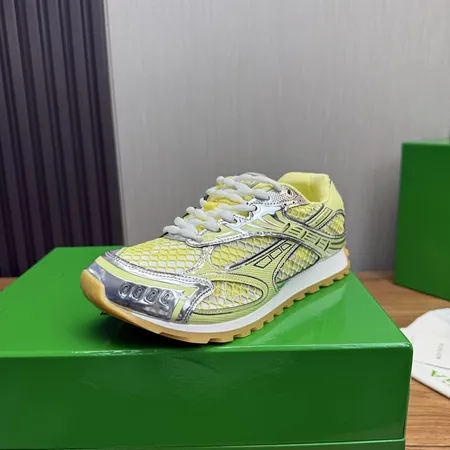 ボッテガ ヴェネタ スニーカー