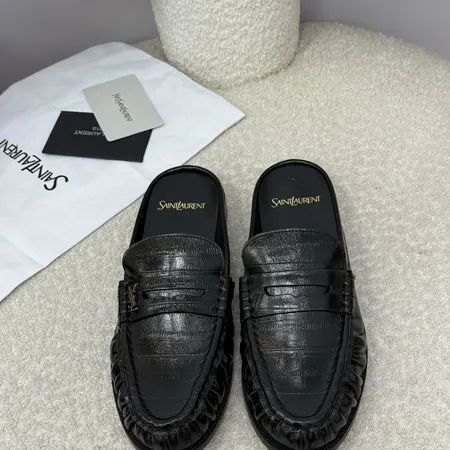 イブサンローラン スリッパ