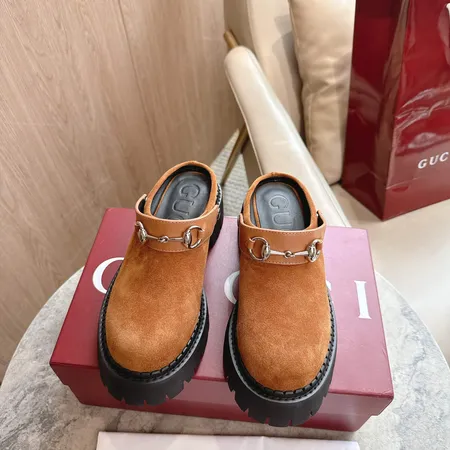 グッチ スリッパ