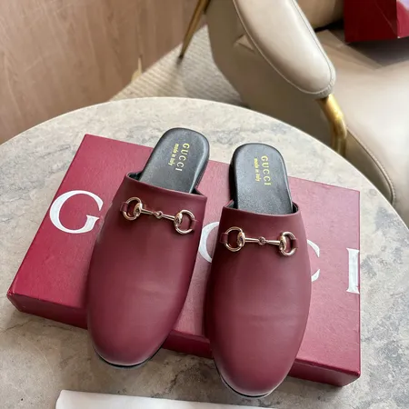 グッチ スリッパ