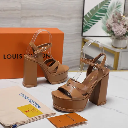 ルイヴィトン サンダル