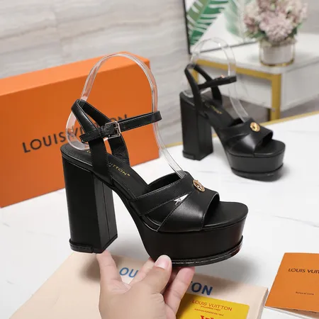 ルイヴィトン サンダル