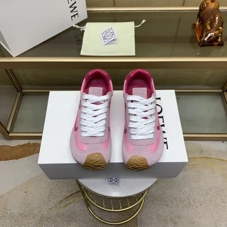 ロエベ スニーカー