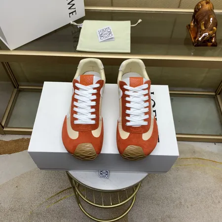 ロエベ スニーカー