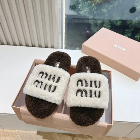 ミュウミュウ スリッパ