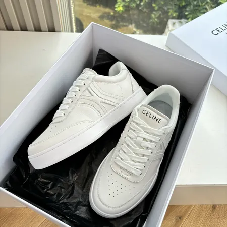 セリーヌ カジュアルシューズ